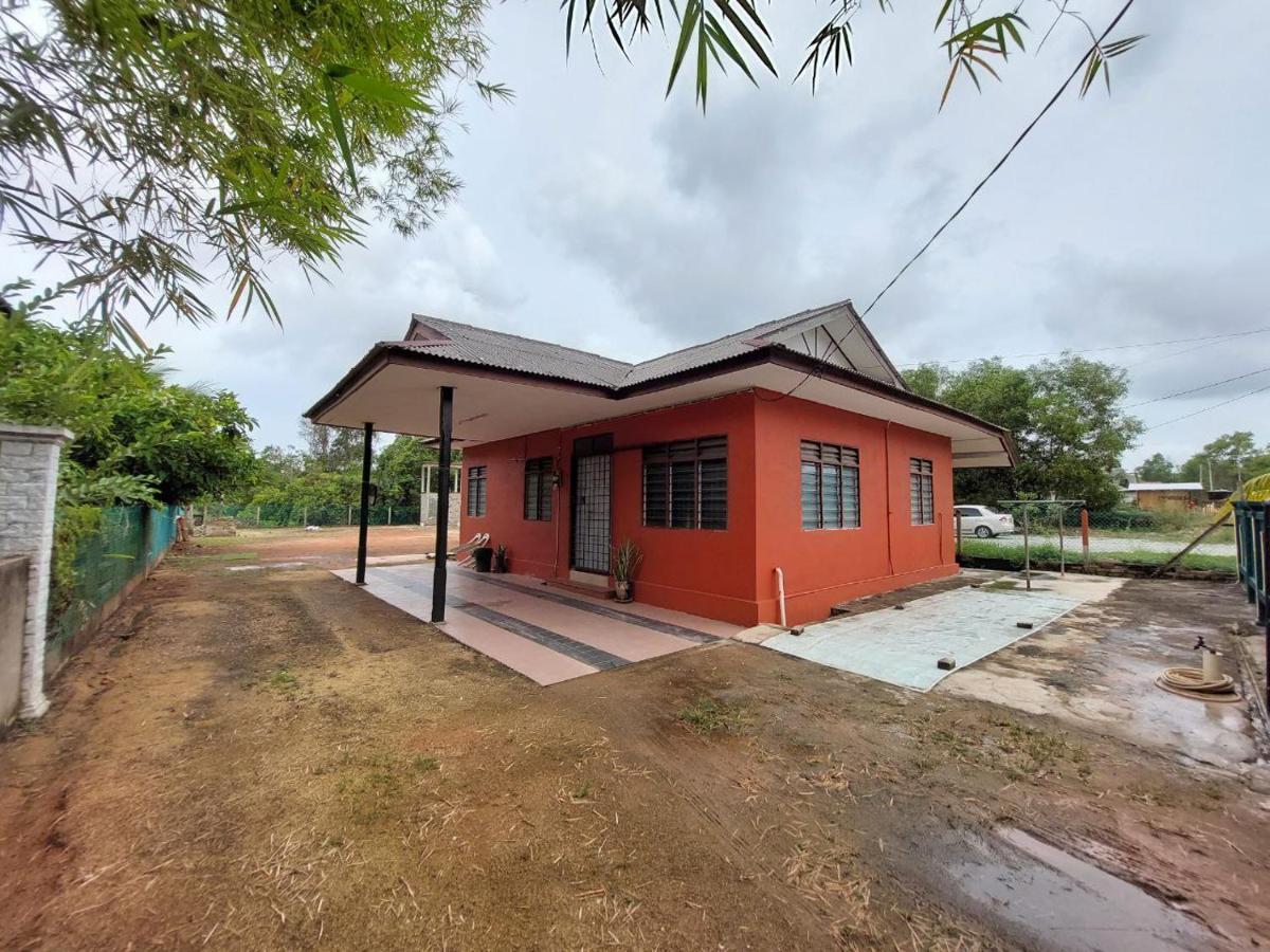 Homestay Ummi Kuala Terengganu Ngoại thất bức ảnh