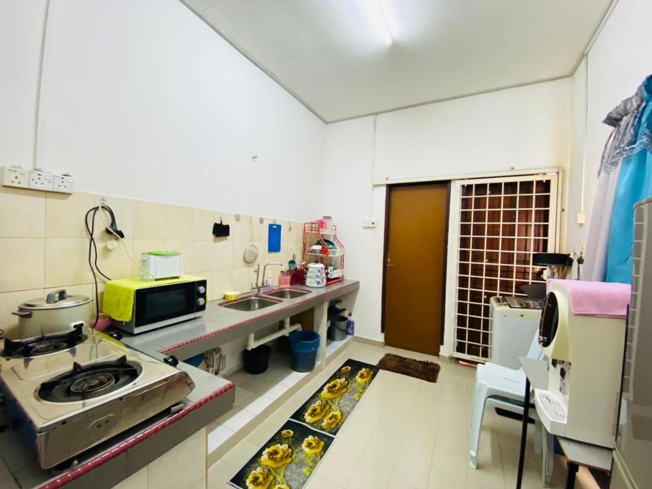 Homestay Ummi Kuala Terengganu Ngoại thất bức ảnh