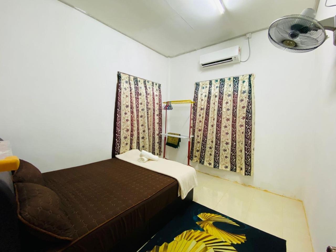 Homestay Ummi Kuala Terengganu Ngoại thất bức ảnh